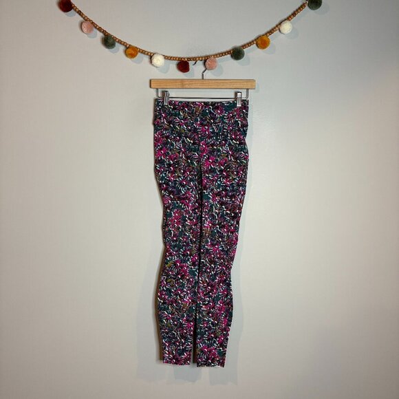 Lululemon Base Pace High-Rise Tight 28" *Brushed Floral Electric Multi - Picture 2 of 7